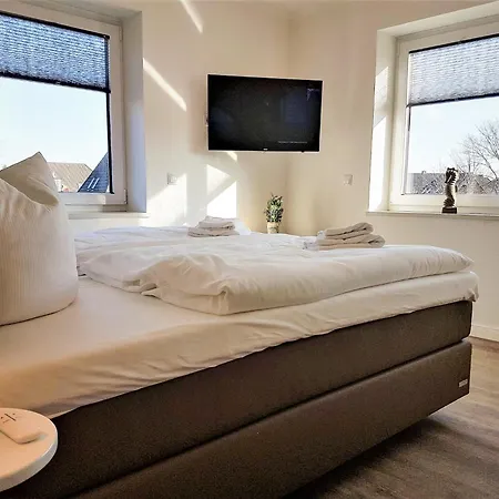 Apartamento Bernstein Mare Rose 8